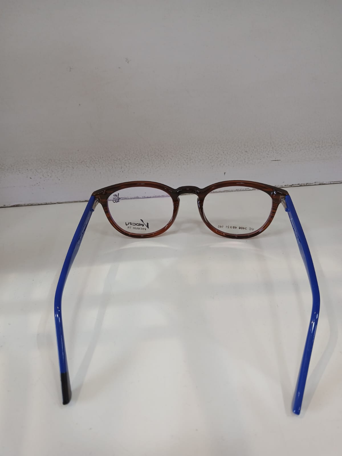 EYEGLASS - Brown Thumbnail
