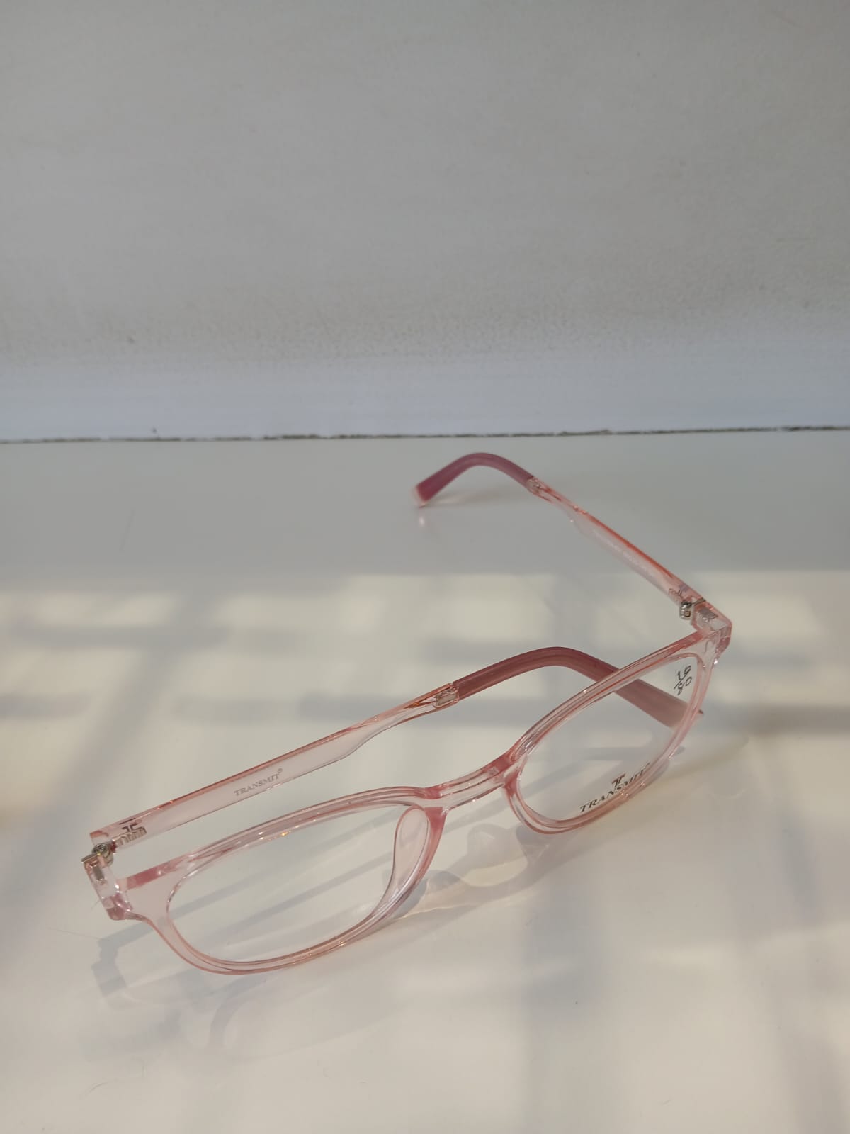 EYEGLASS - Pink Thumbnail