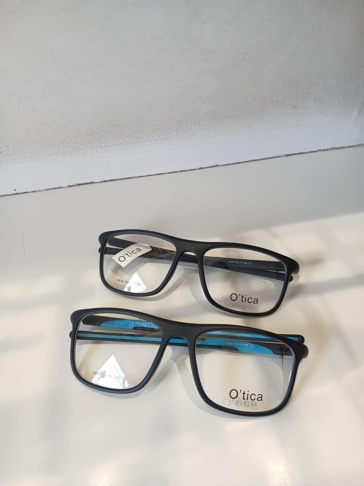 EYEGLASS - Black Thumbnail
