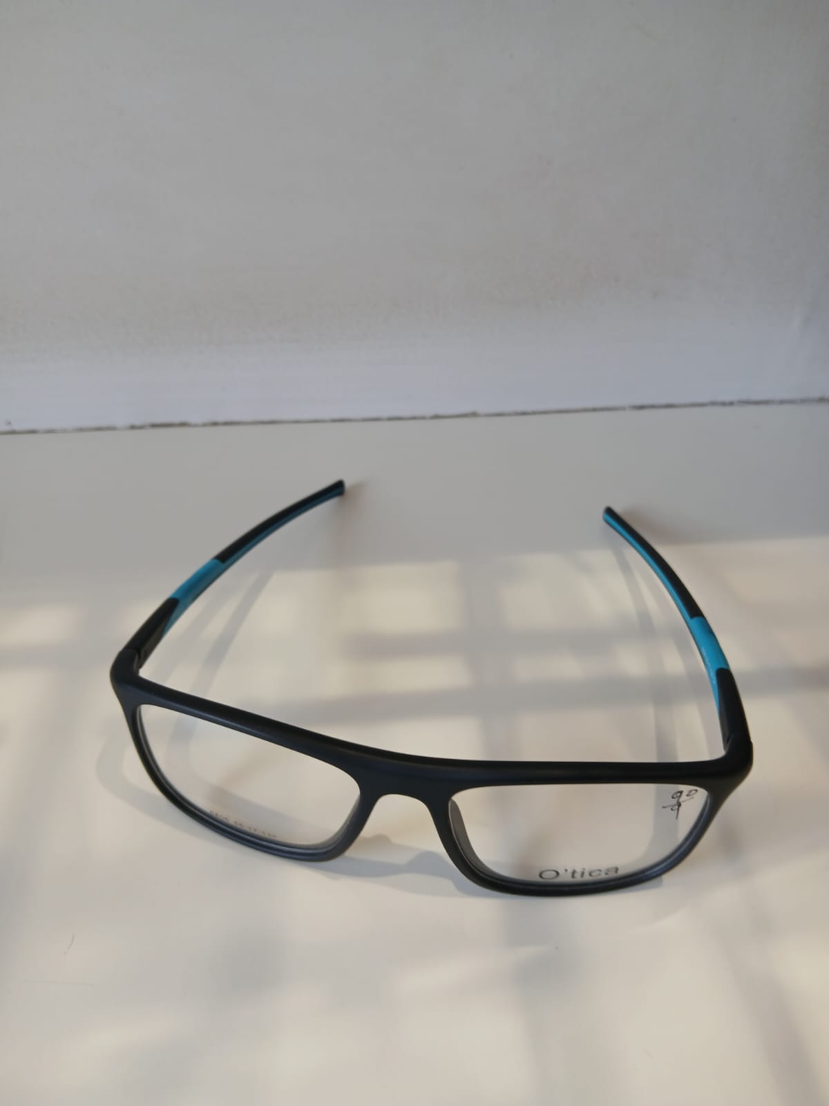 EYEGLASS - Black Thumbnail
