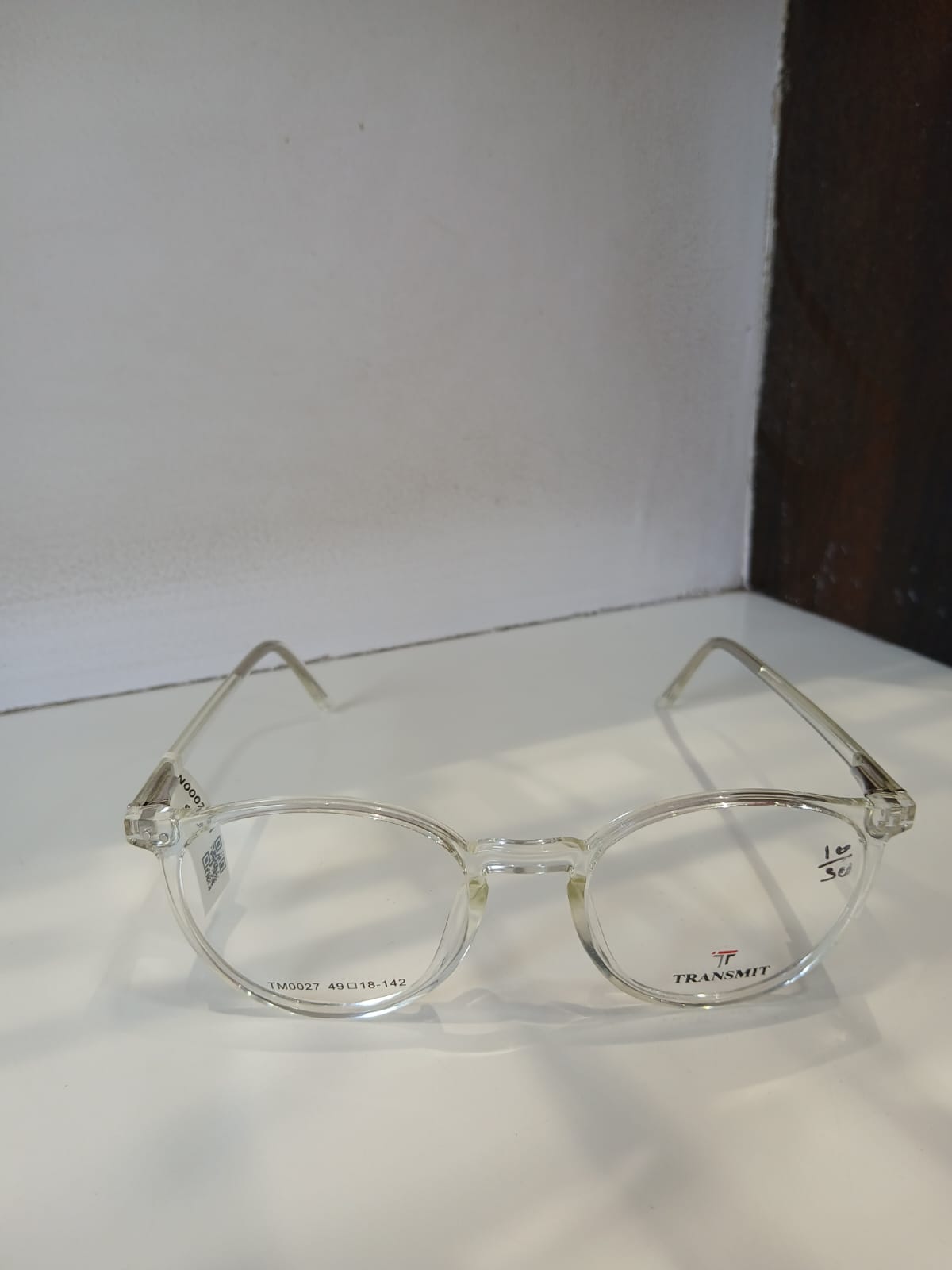 EYEGLASS - White Thumbnail