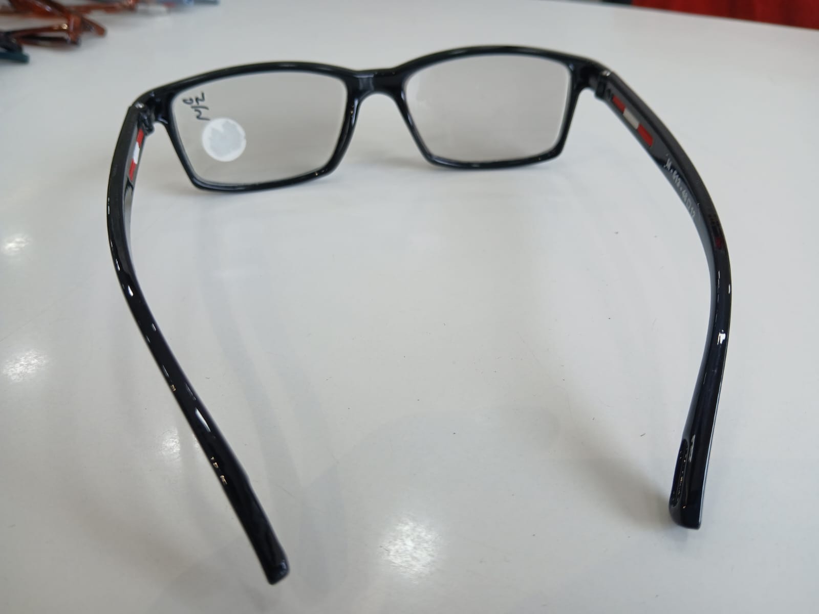 sunglasses - Black Thumbnail