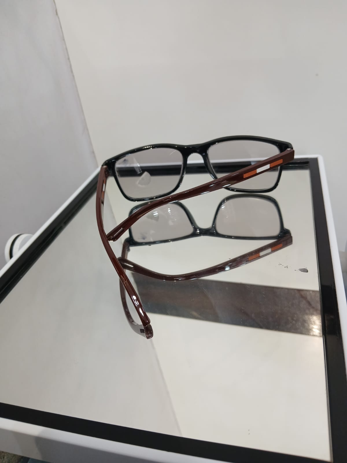 sunglasses - Brown Thumbnail