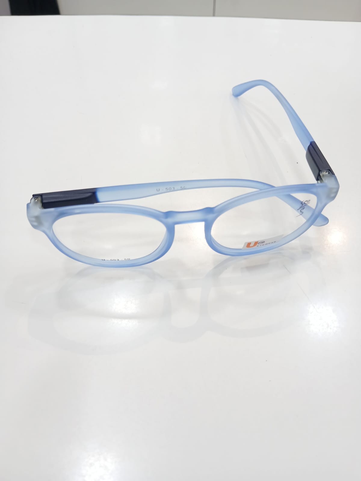EYEGLASS - Blue Thumbnail