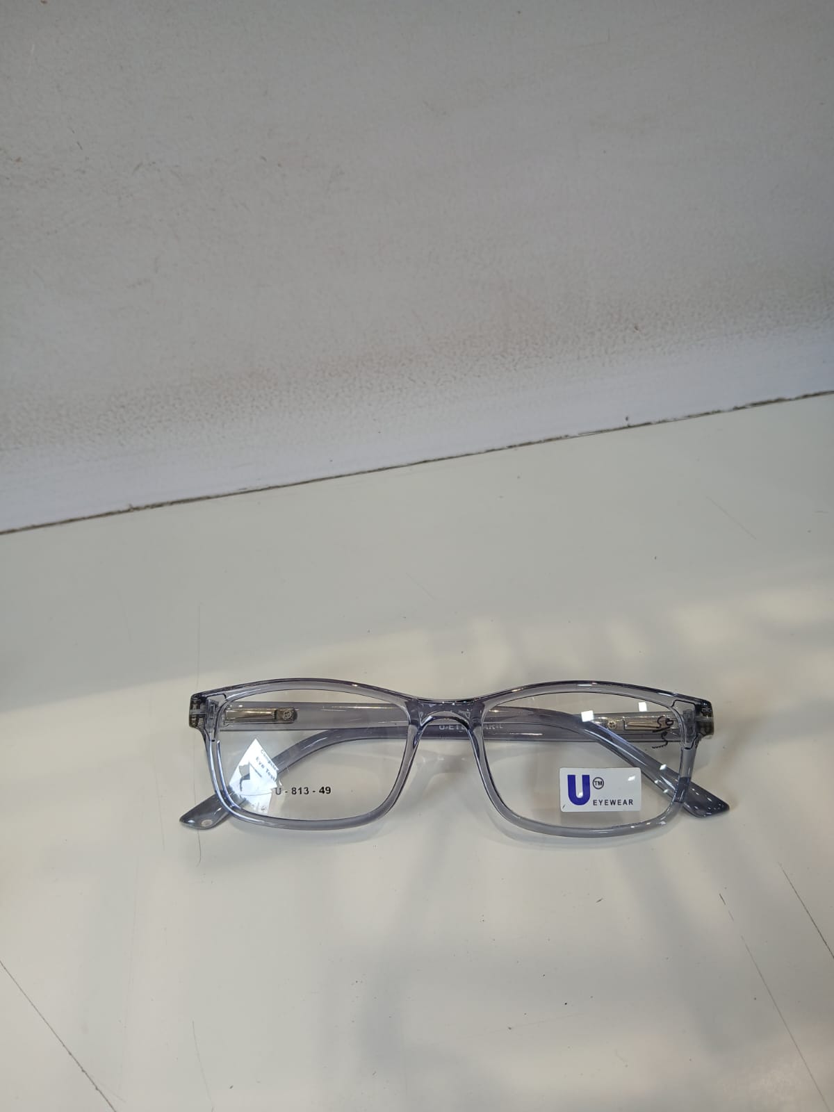 EYEGLASS - Gray Thumbnail
