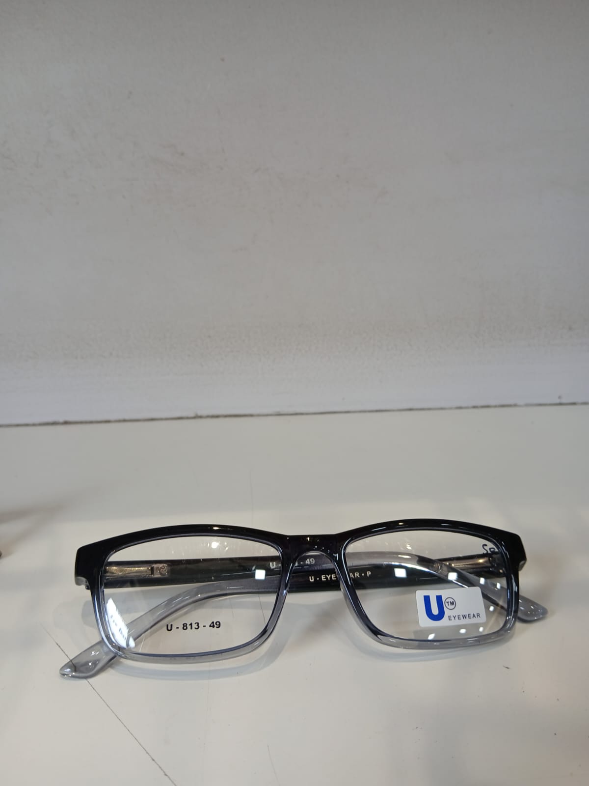 EYEGLASS - Black Thumbnail