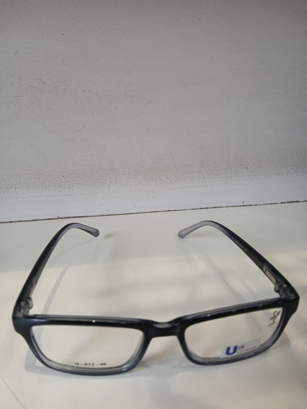 EYEGLASS - Black Thumbnail