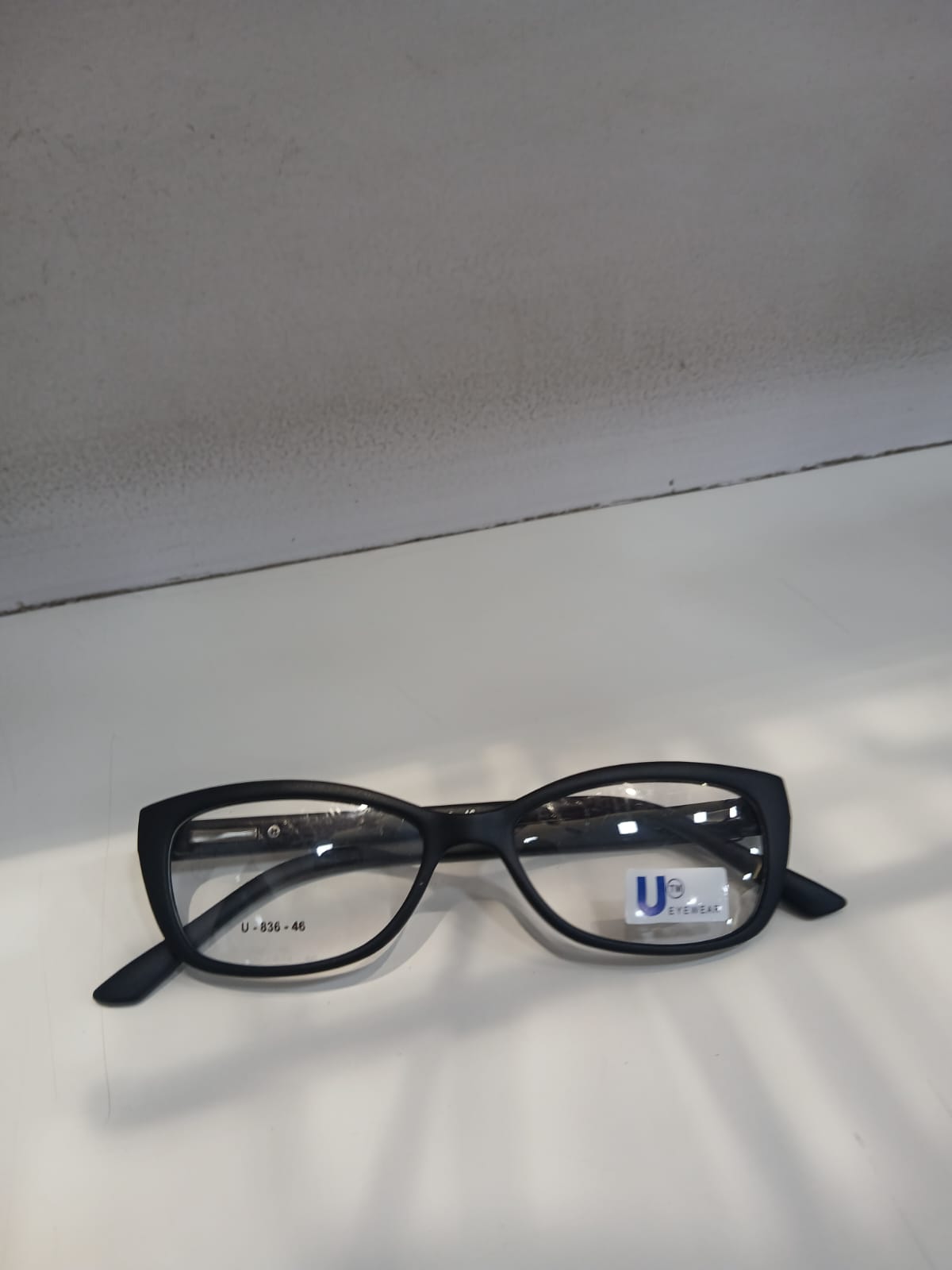 EYEGLASS - Black Thumbnail