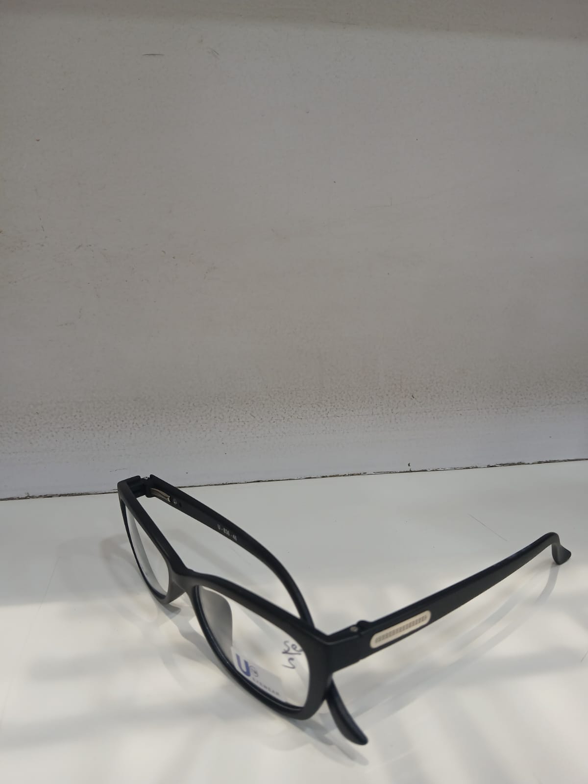 EYEGLASS - Black Thumbnail