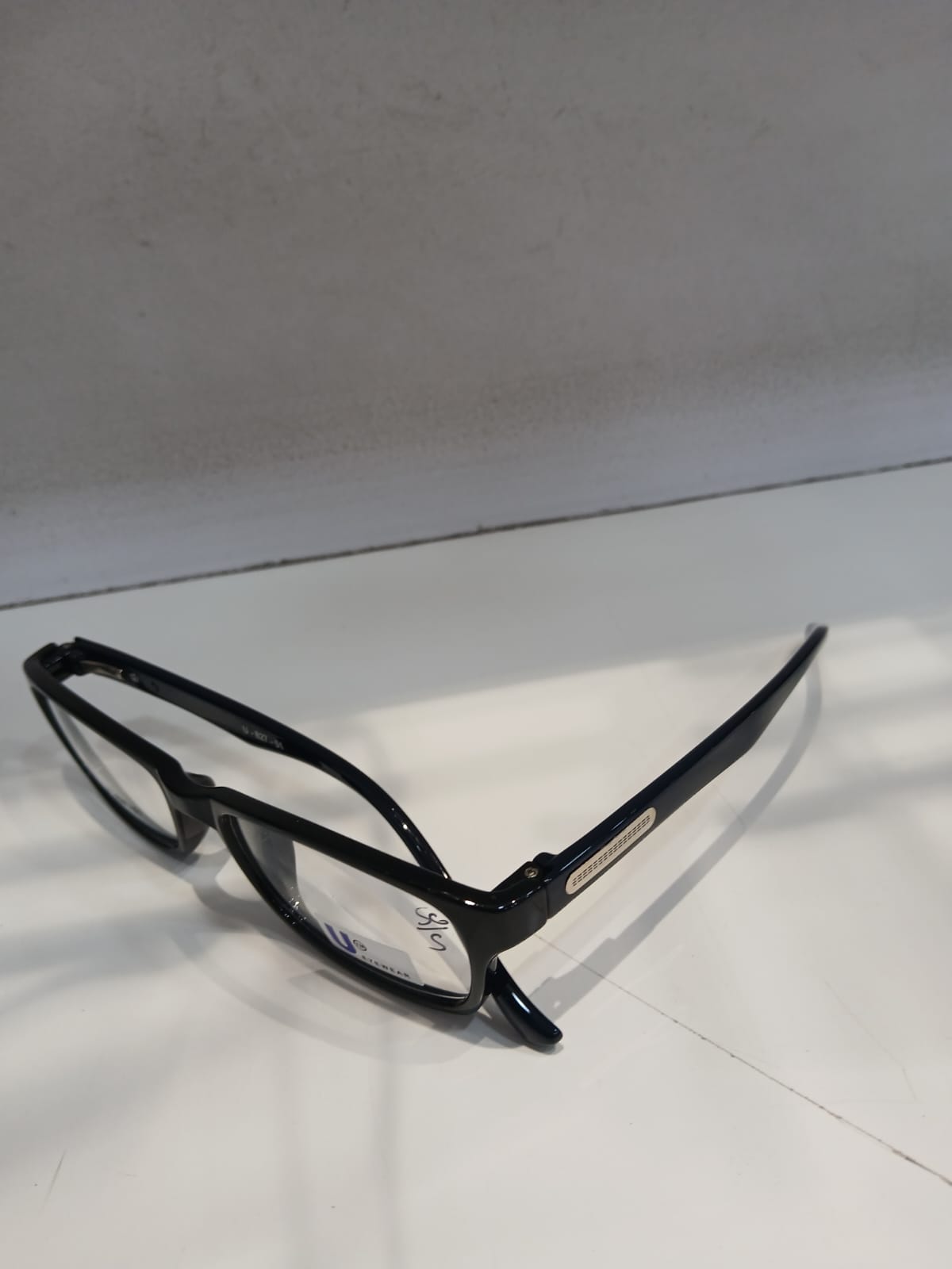 EYEGLASS - Black Thumbnail