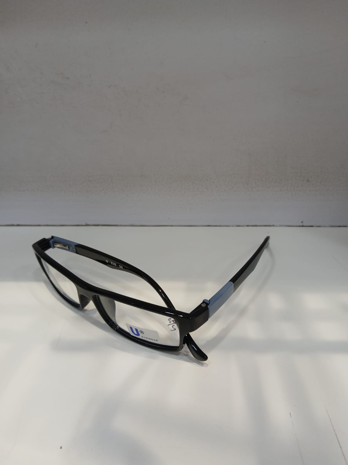EYEGLASS - Black Thumbnail