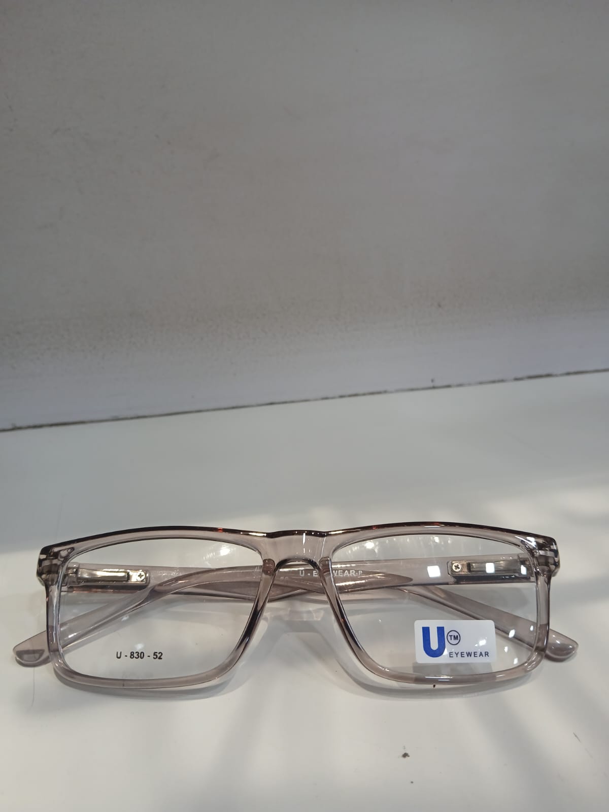 EYEGLASS - Brown