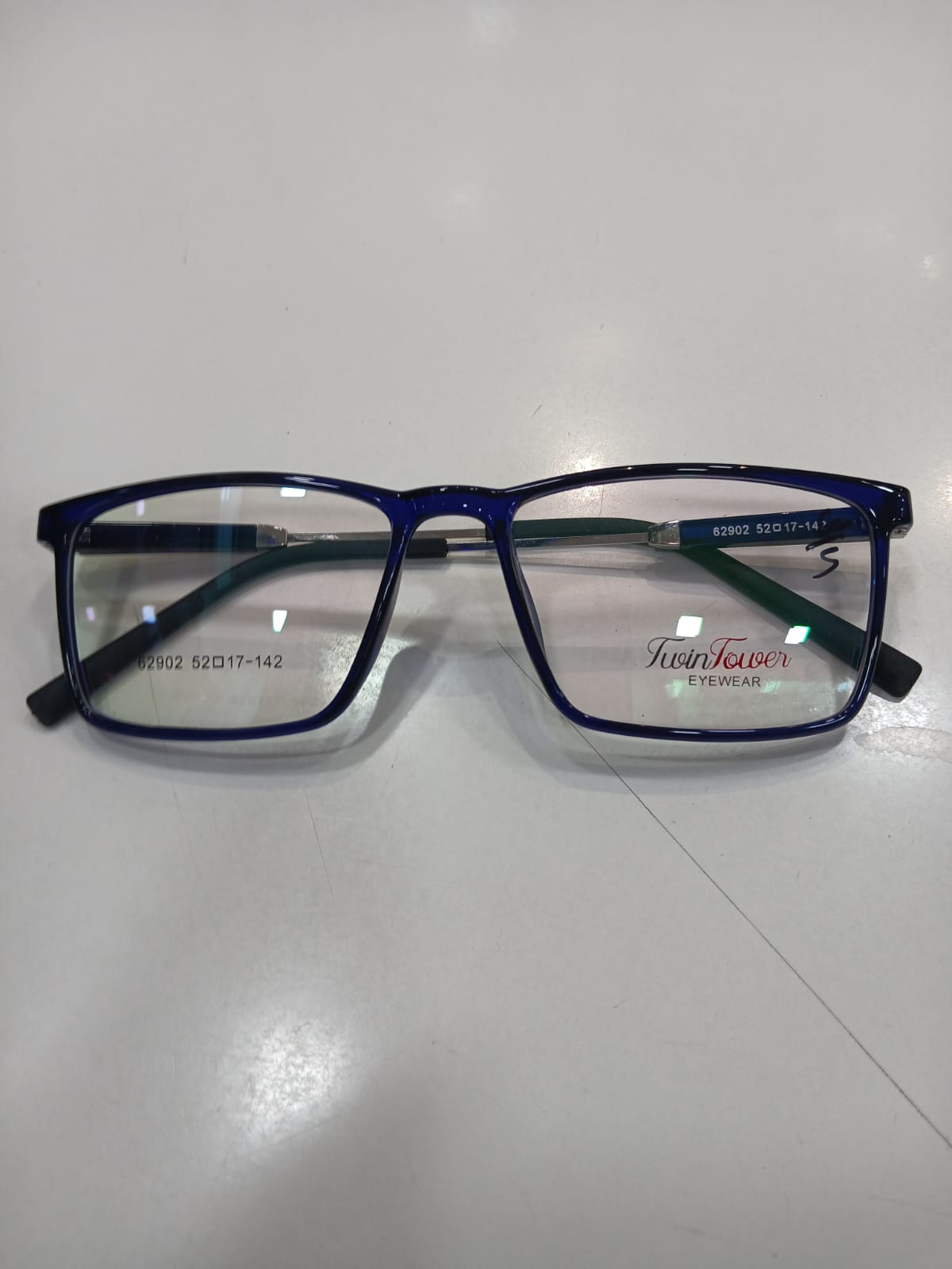 EYEGLASS - Blue Thumbnail