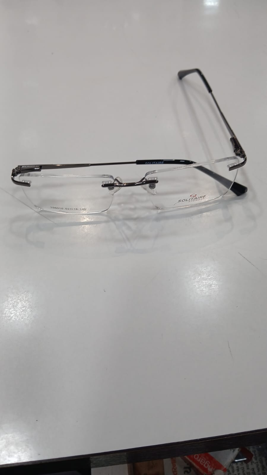 EYEGLASS - Black Thumbnail