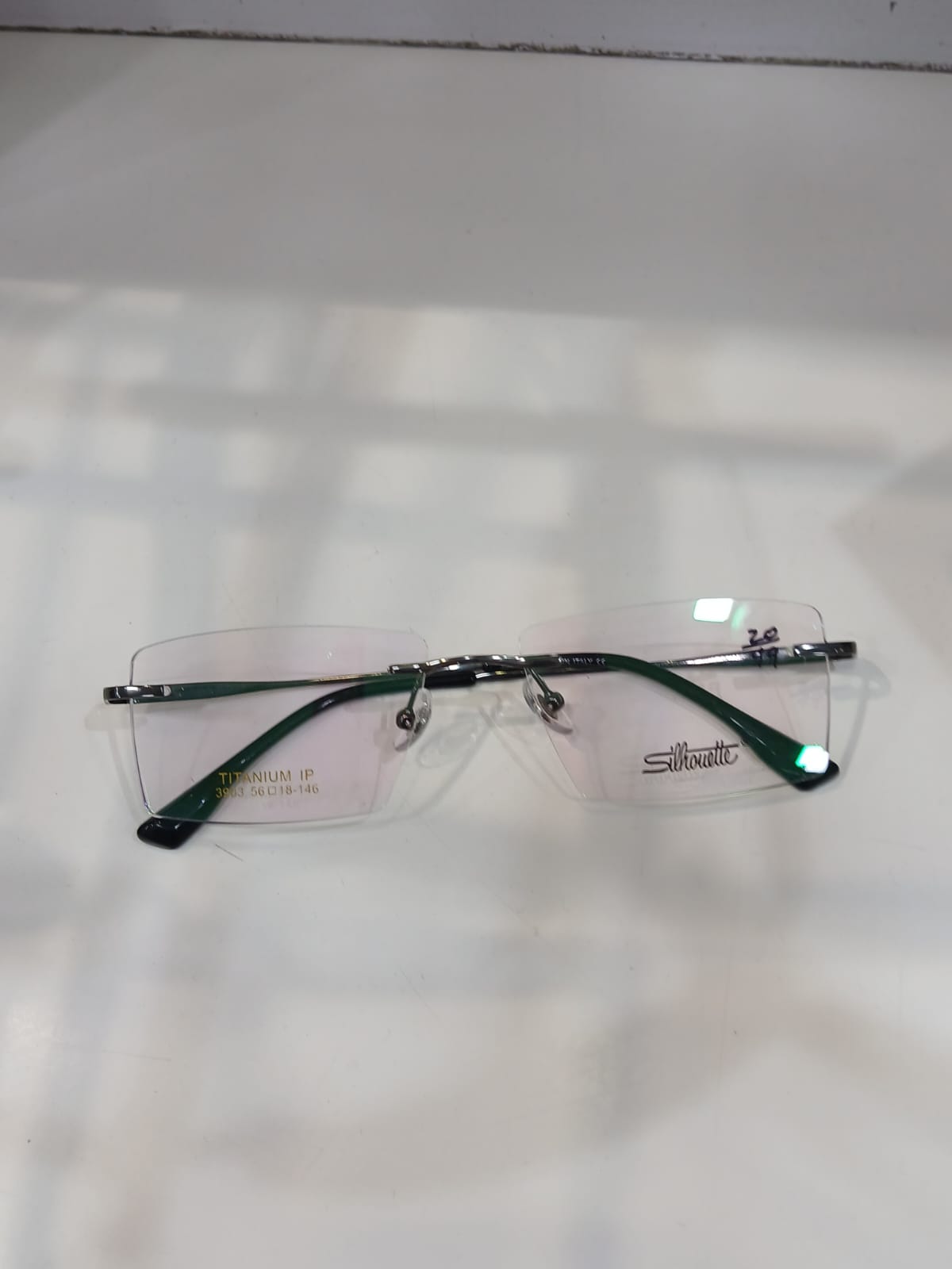 EYEGLASS - Green Thumbnail
