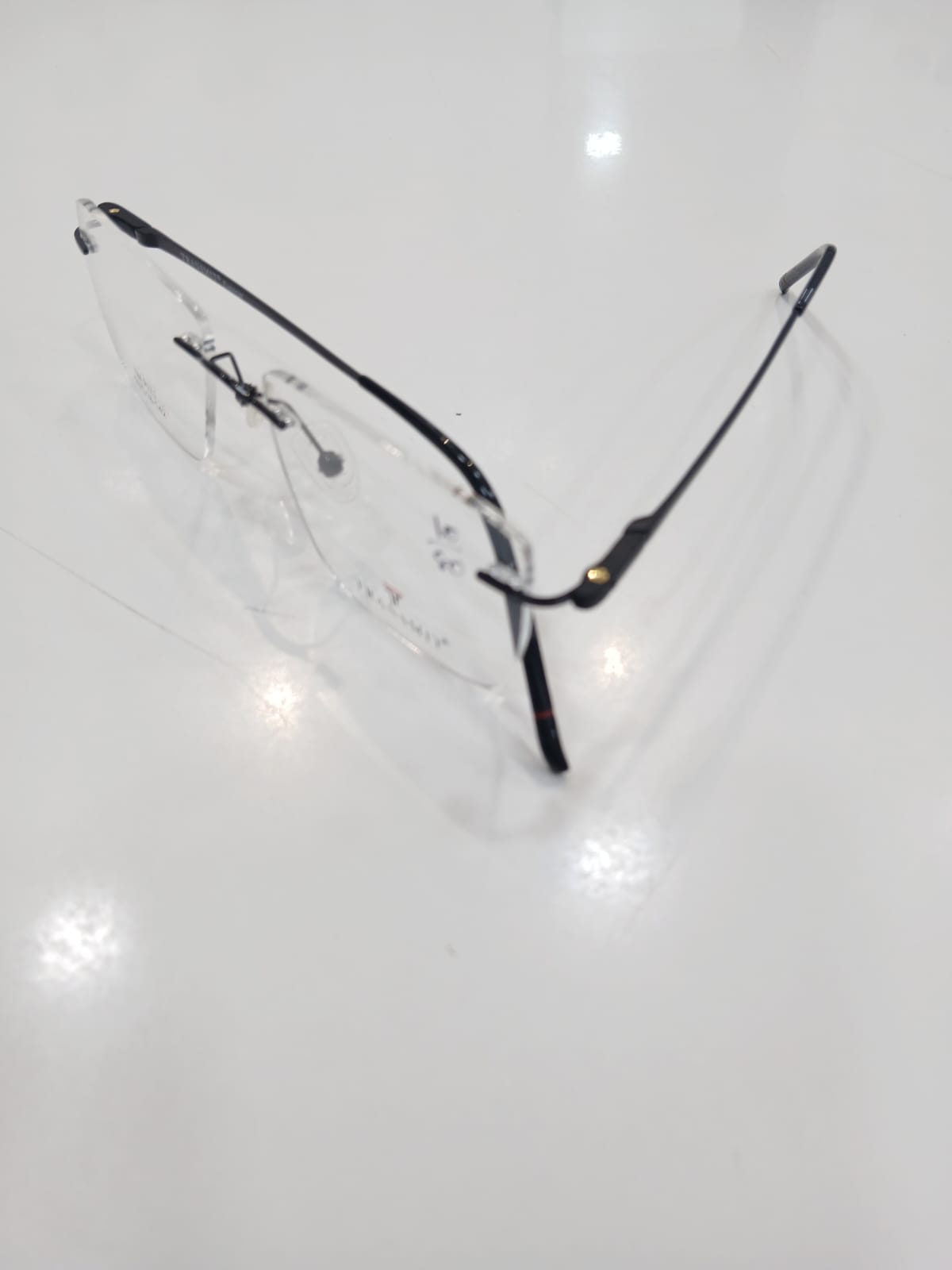 EYEGLASS - Black Thumbnail
