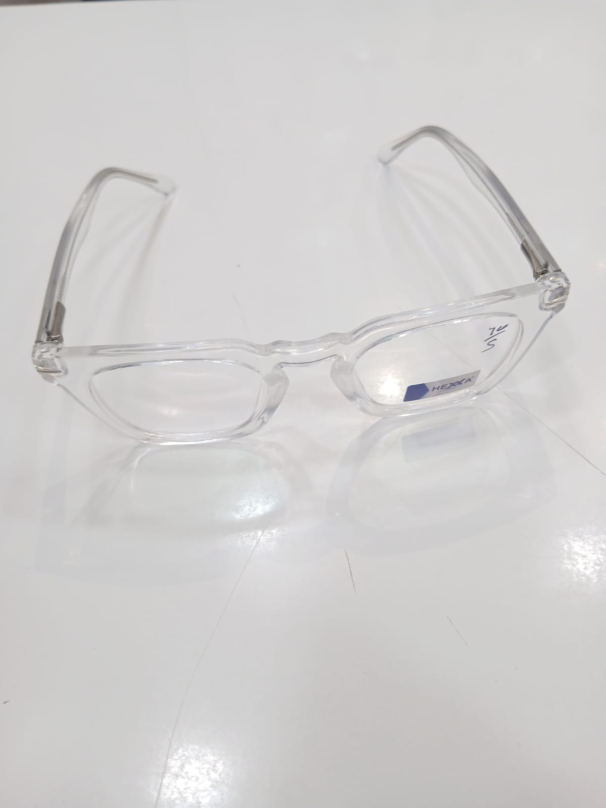 EYEGLASS - White Thumbnail