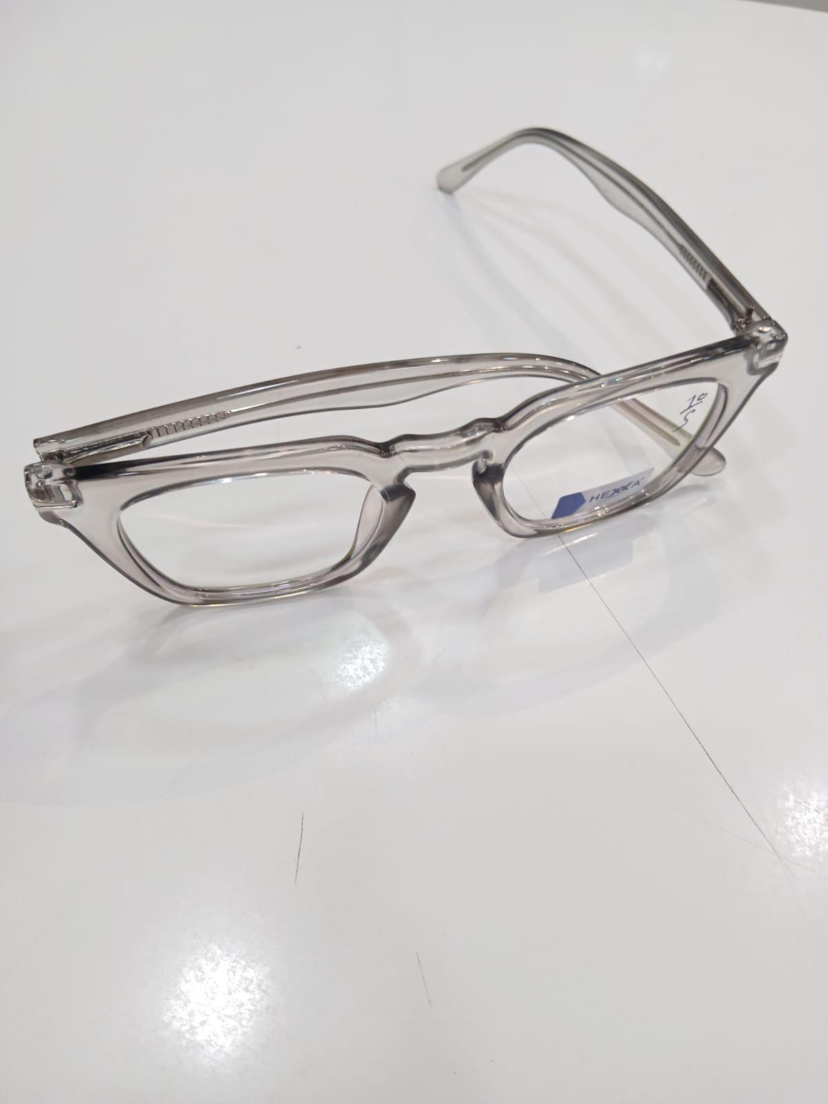 EYEGLASS - Gray