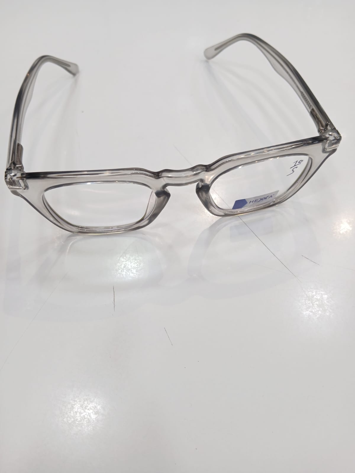 EYEGLASS - Gray Thumbnail