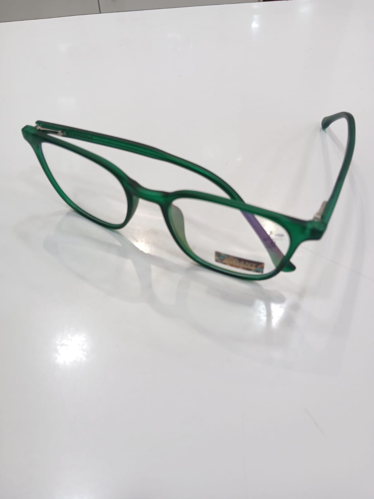 EYEGLASS - Green Thumbnail