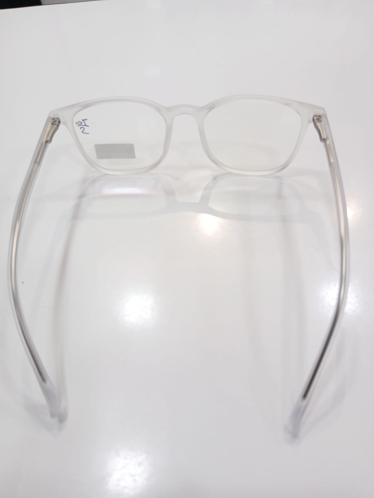 EYEGLASS - White Thumbnail