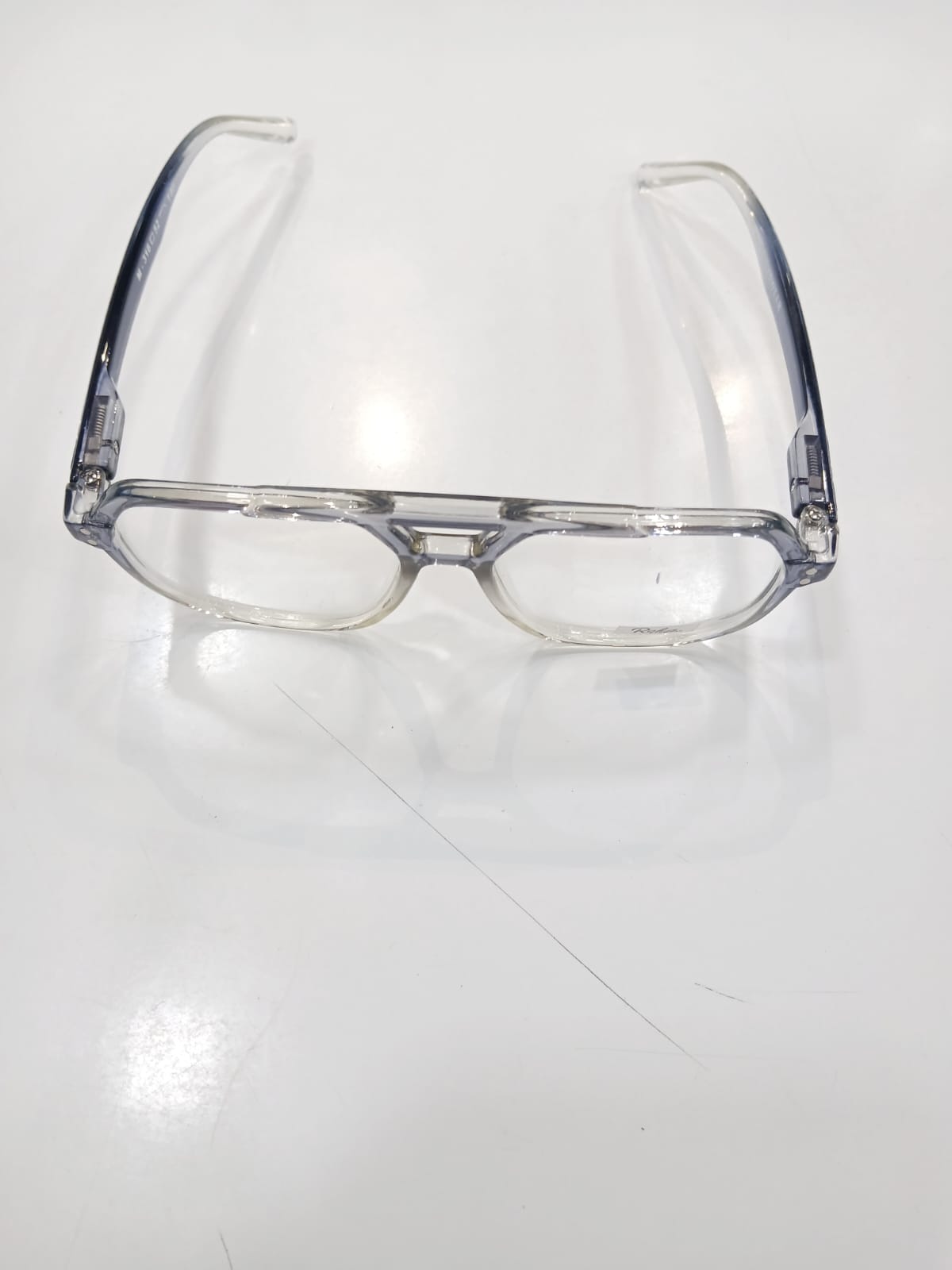 EYEGLASS - Gray Thumbnail