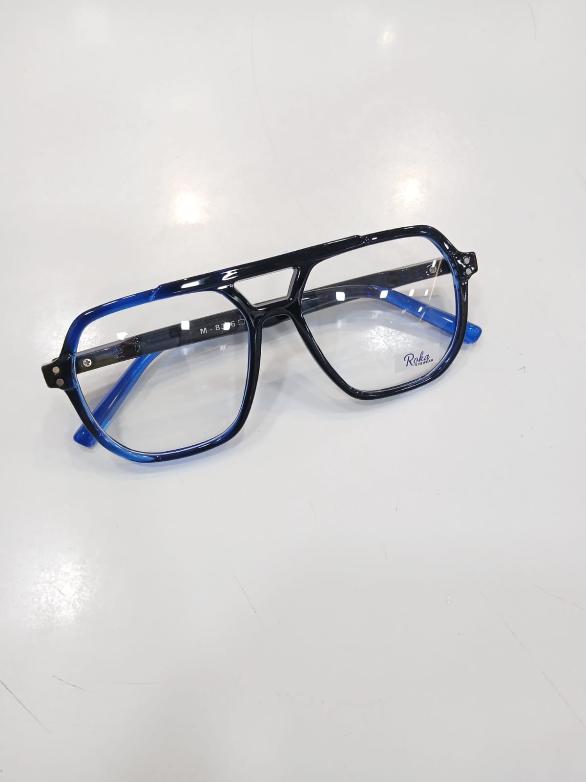 EYEGLASS - Blue Thumbnail