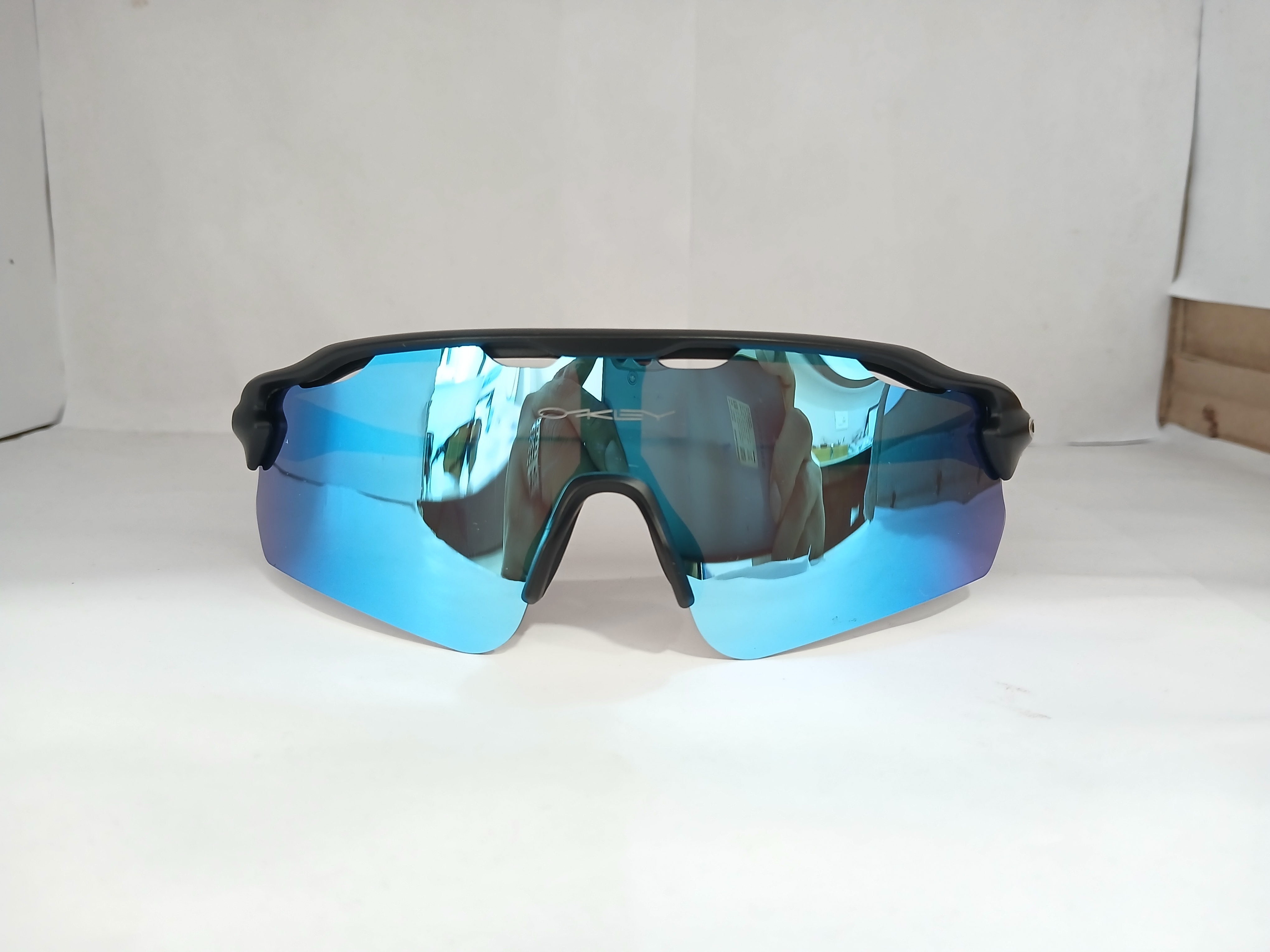 sunglasses - SkyBlue - Thumbnail