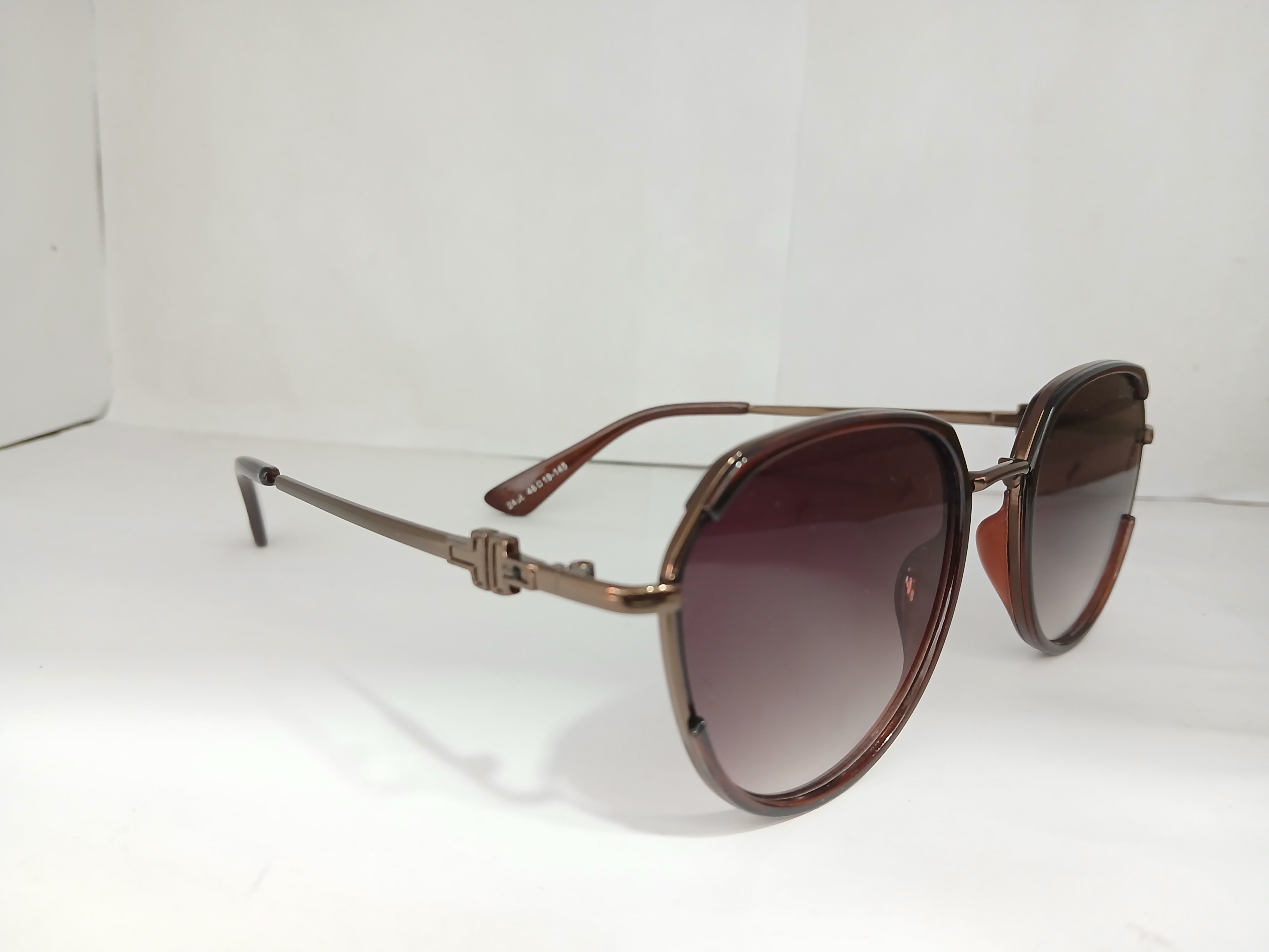 sunglasses - Brown - Thumbnail
